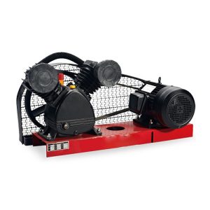 kompresor namontovaný na podstavci